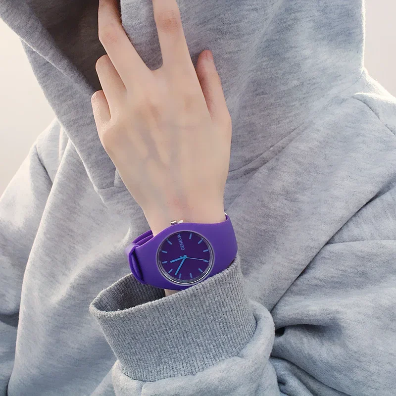 Мужские часы, женские кремовые – обзор и цена Silicone Band Women